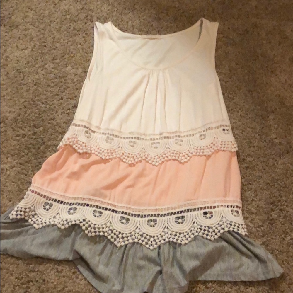 Super Cute dressy tank top!